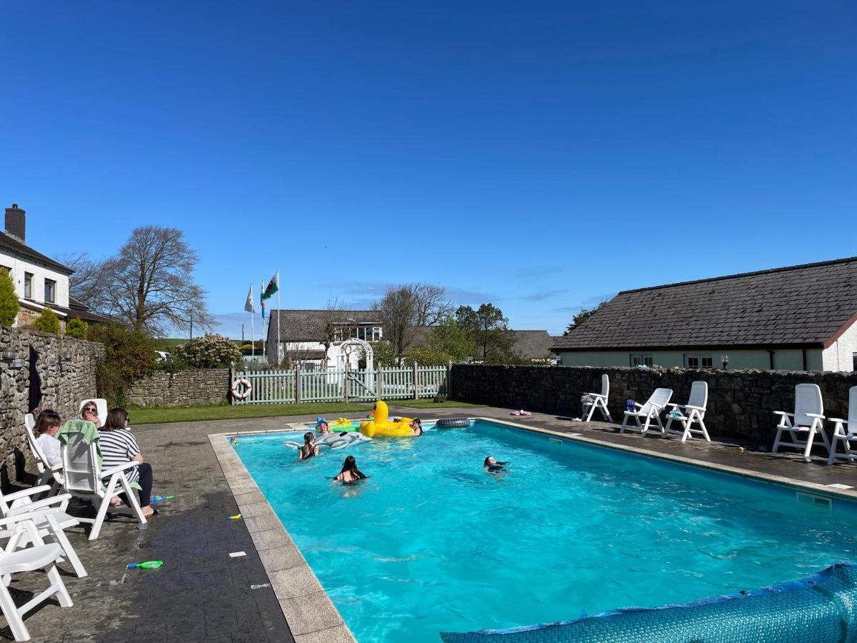 Trenewydd Farm Holiday Cottages Cardigan Exterior foto